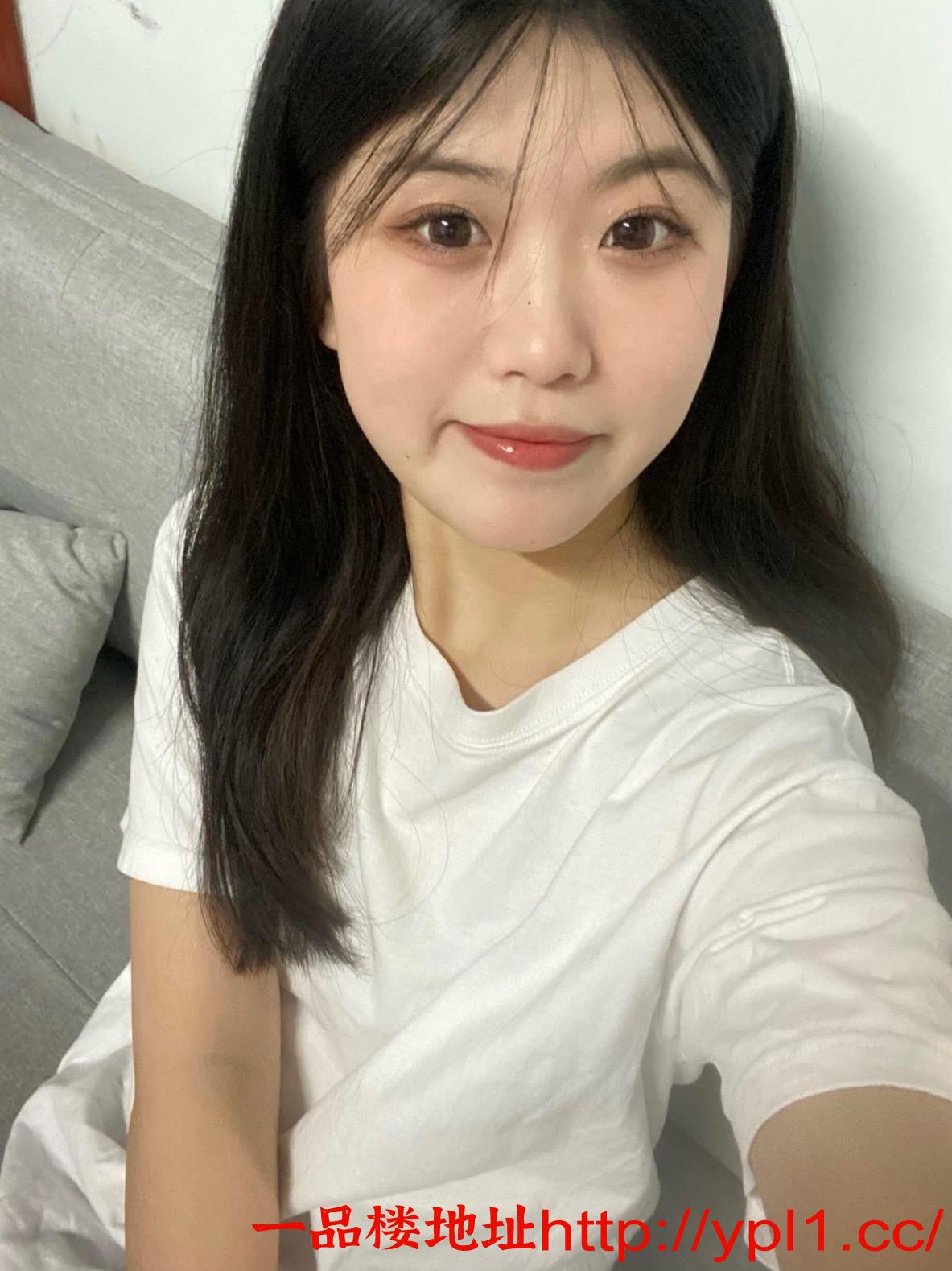 邻家温柔甜妹