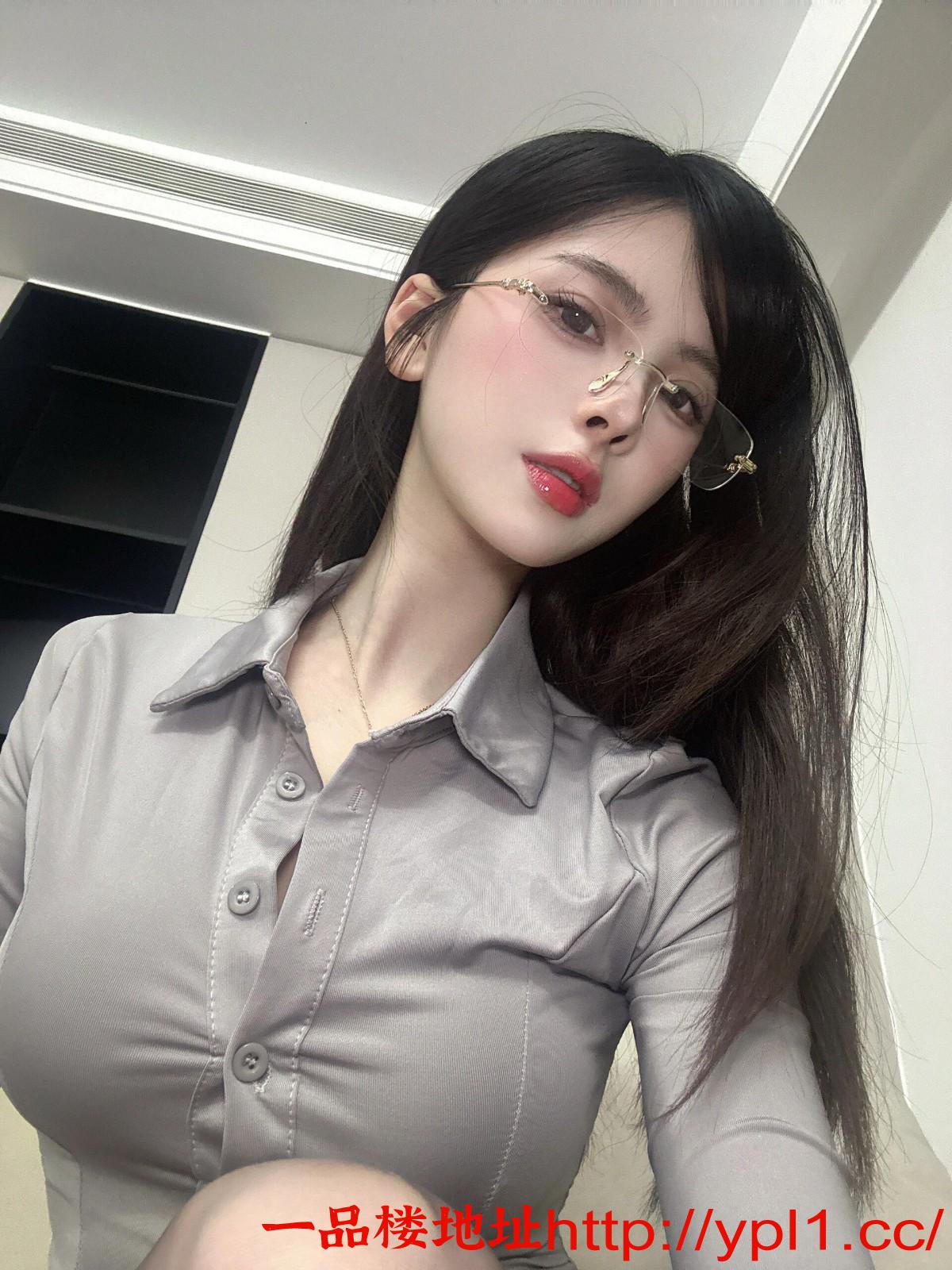 天津市安全靠谱泄火私密店，学生妹任选，让您找回初恋的感觉