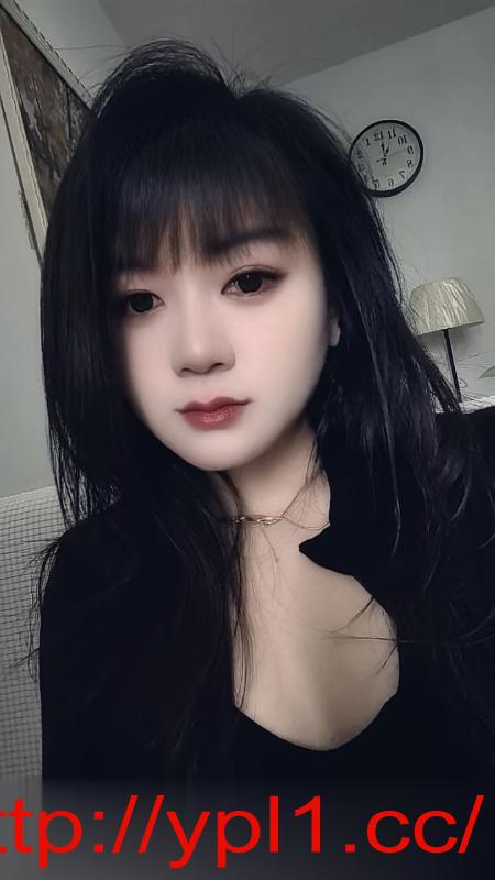 东北斯文美女