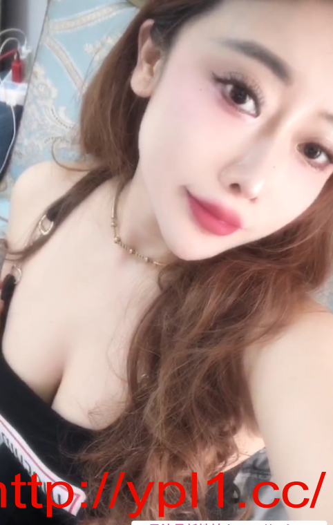 f爆乳小苹果