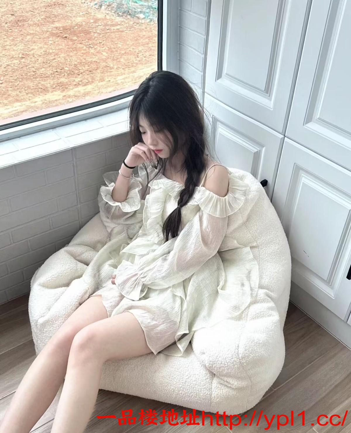 04极品小骚货