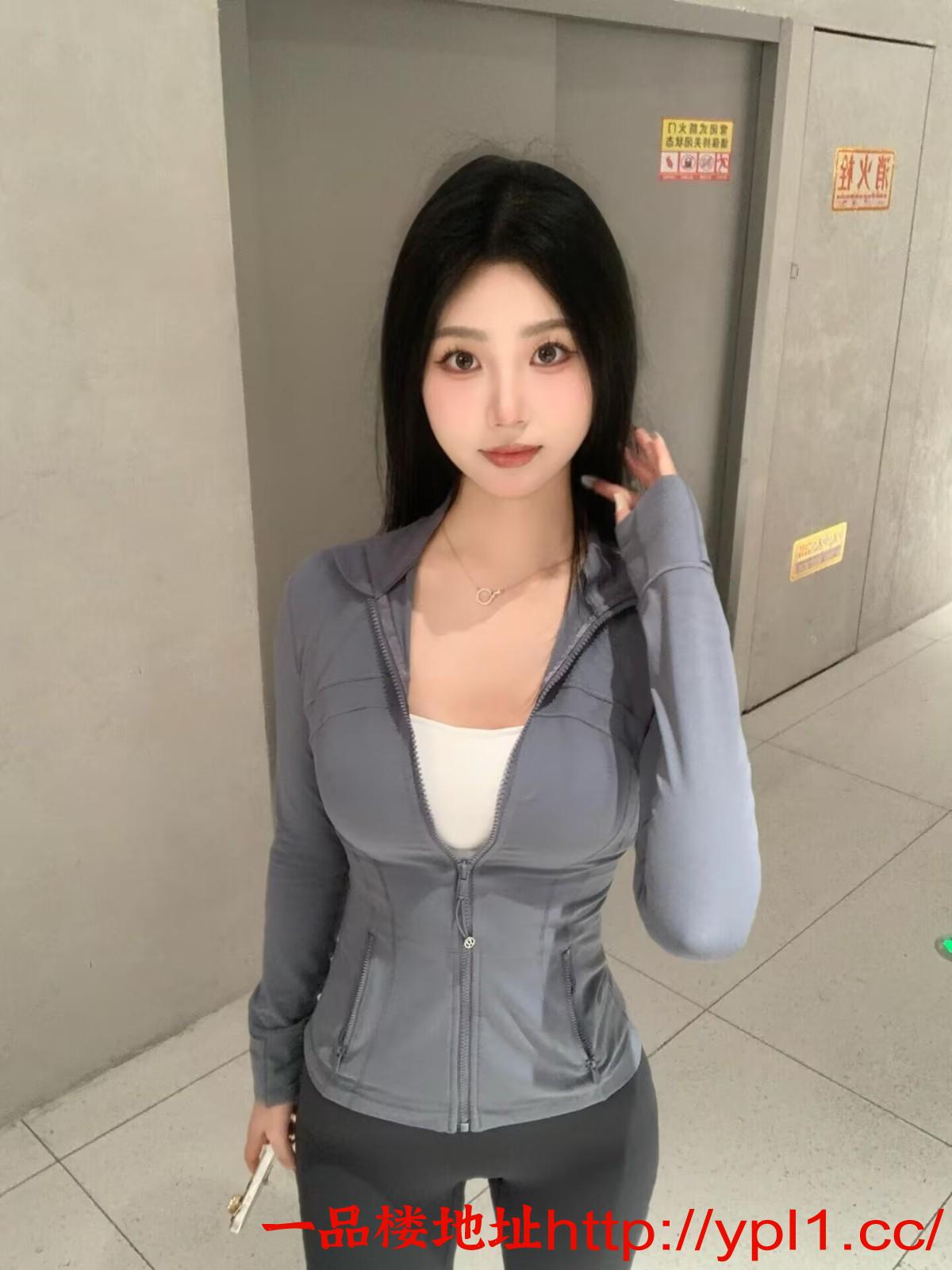 迷人紧致小炮架 (可外出)