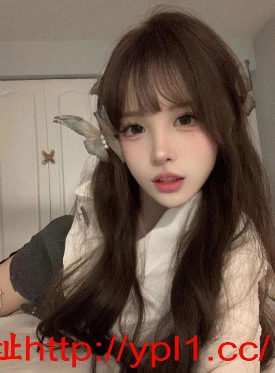 长腿骚货熟女